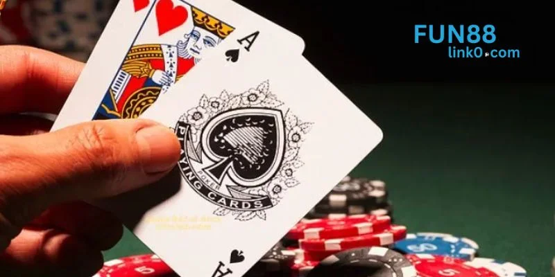 Nắm được bí quyết chơi sẽ giúp bạn đặt cược xì dách hiệu quả.